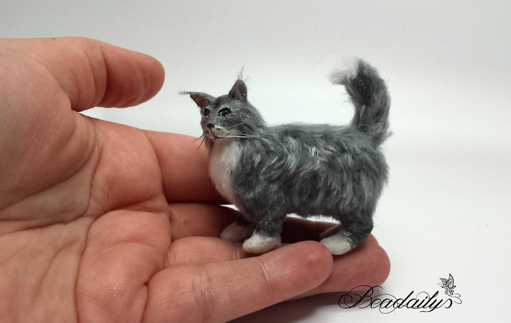 Handmade miniature Maine Coon Cat by Beadailys on DeviantArt