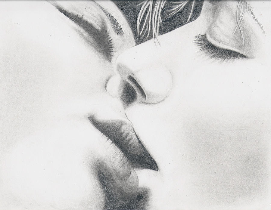 How to Draw Kissing Lips : Step By Step Guide
