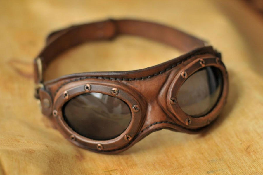 steampunk_aviator_goggles_by_denbow-d3hy