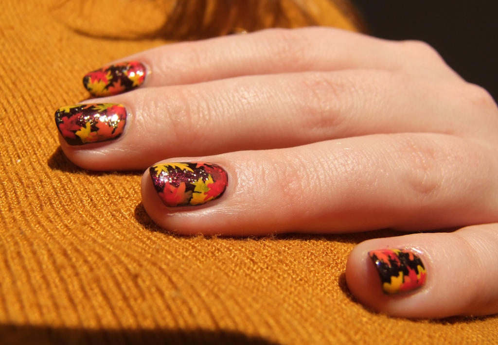 4. Fall Leaves Nail Art Inspiration - wide 6