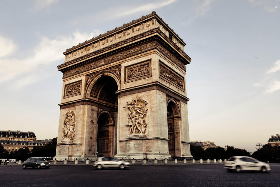 Arc De Triomphe by Startle3iv on DeviantArt