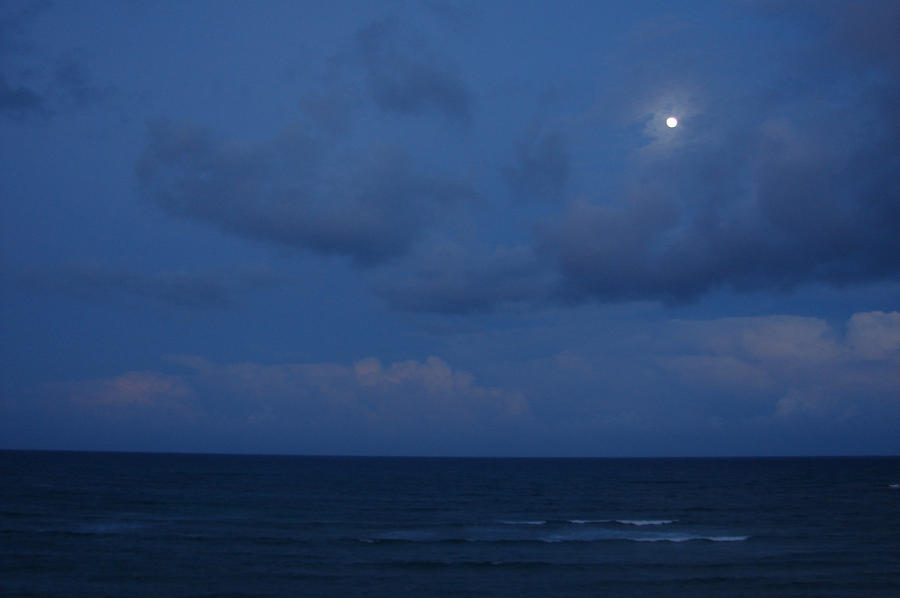 Sea at night by Miffliness-Stock on DeviantArt