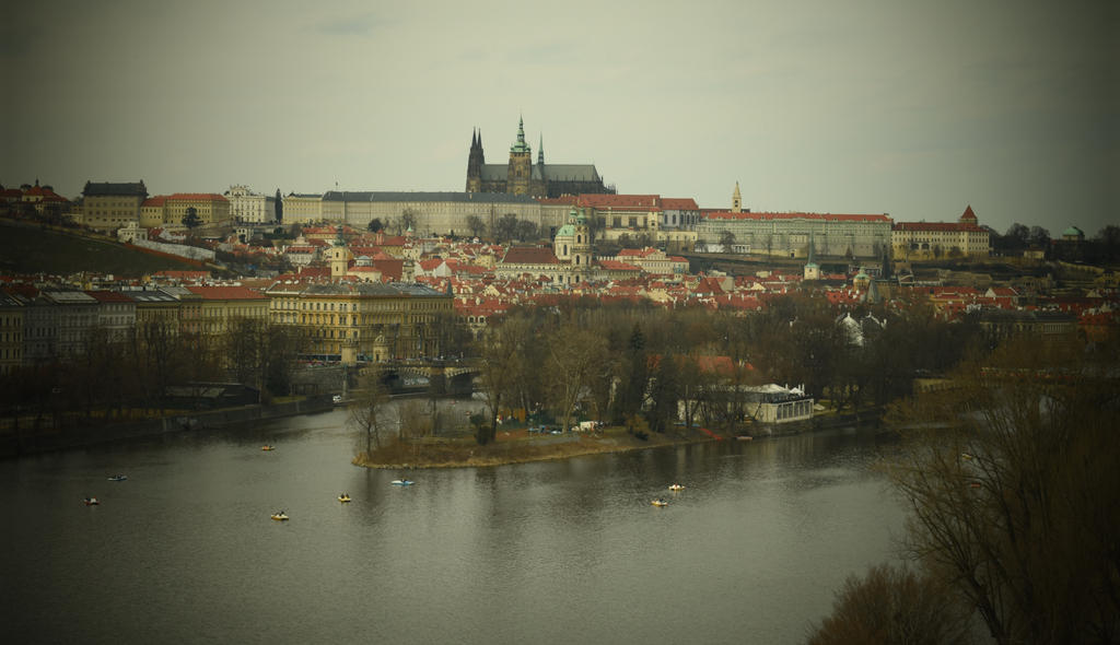 Prague Castle by jajafilm