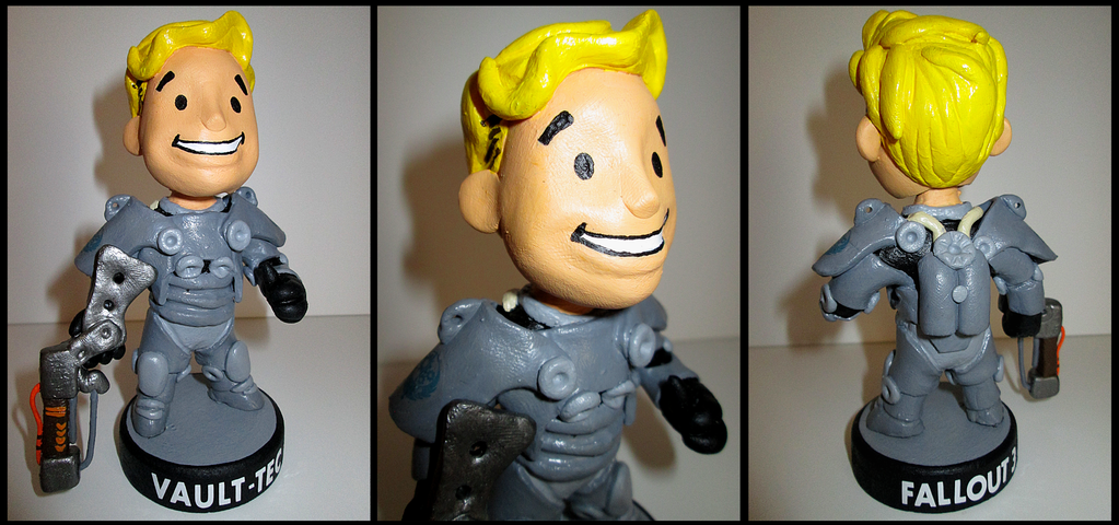 Fallout  3, Power Armour Bobblehead. by APlaceForStuff