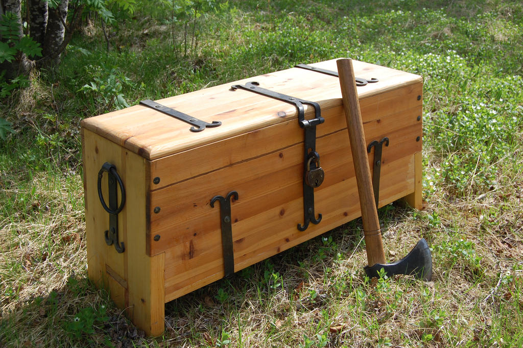 Viking tool chest by Wolfencourt on DeviantArt