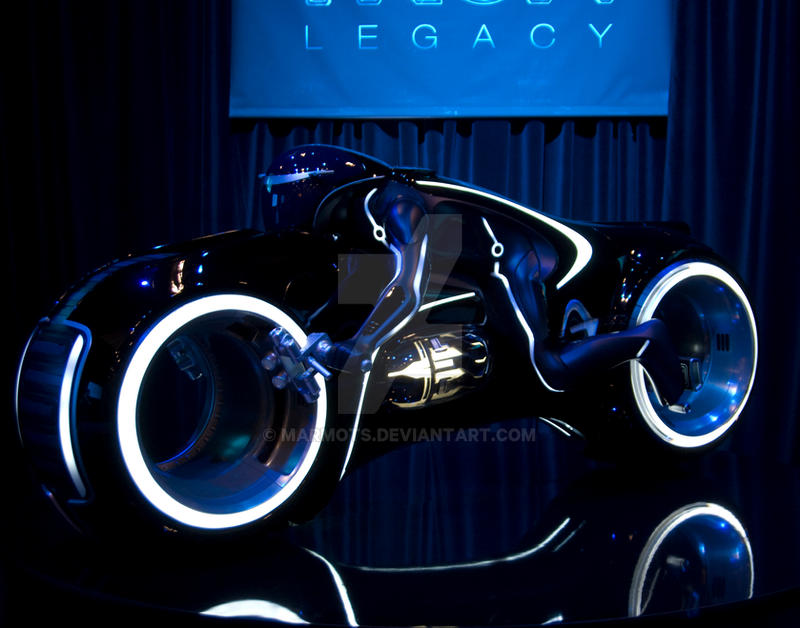 Light Cycle Tron Legacy