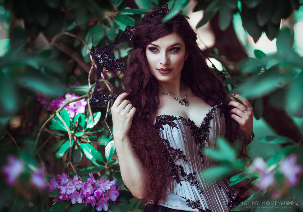 lace_and_flowers_by_la_esmeralda-dbr1xa6