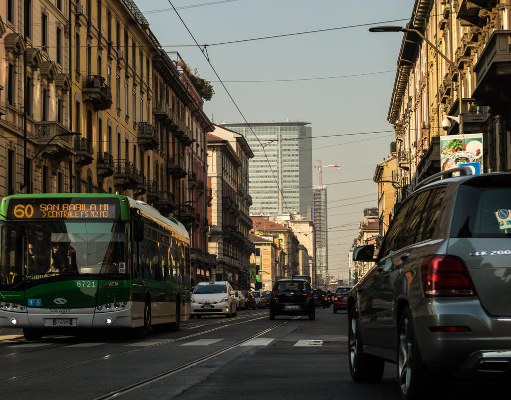 Corso Buenos Aires - Milano by fenicul on DeviantArt