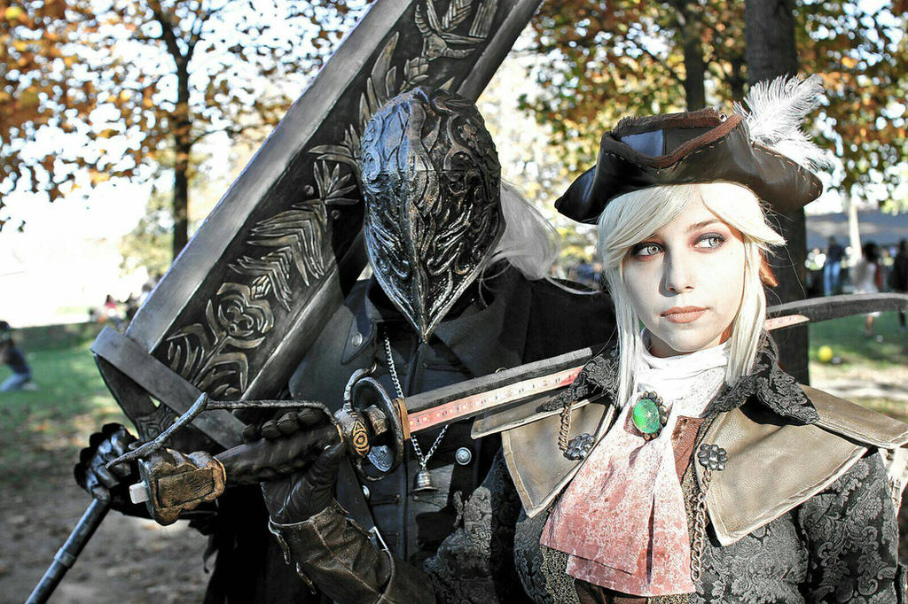 bloodborne__lady_maria_and_the_hunter_by_martinansc-dasoy74.jpg