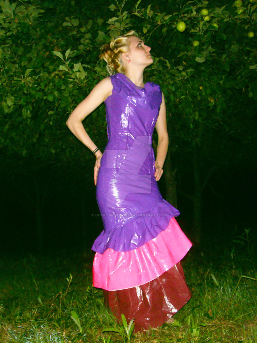 duct_tape_dress_iii_by_ducktapebandit-d27enrs.jpg