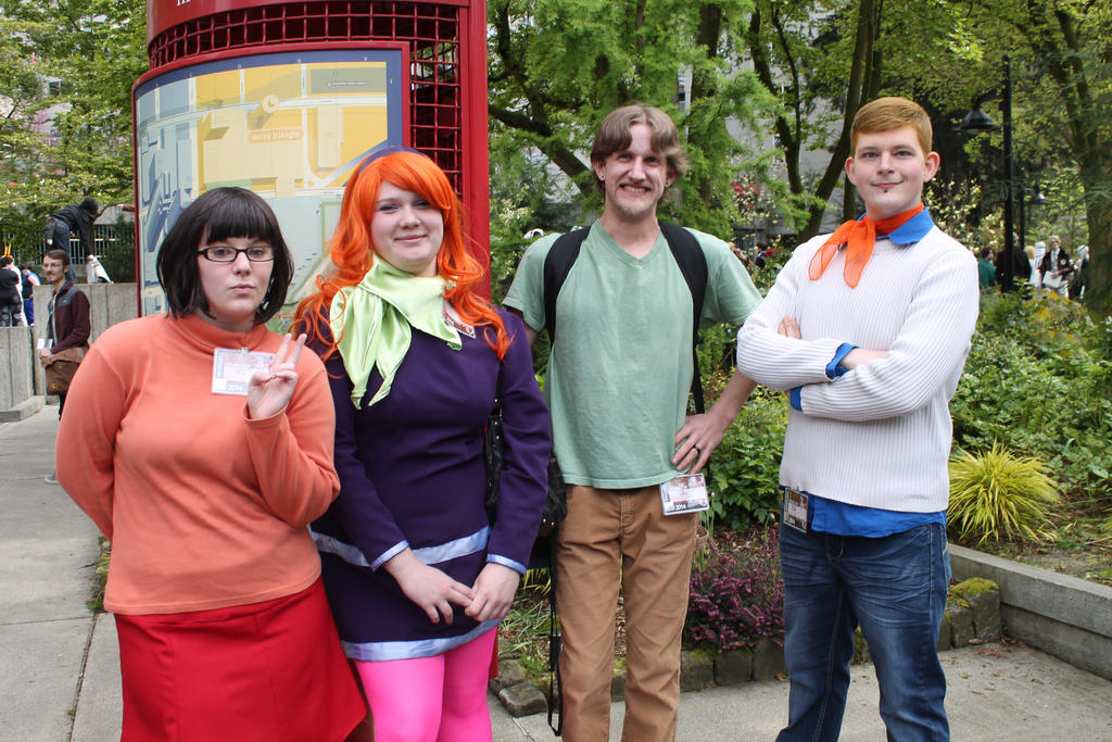 Sakura con 2014: Scooby Doo gang by strawberrymilkchan on DeviantArt