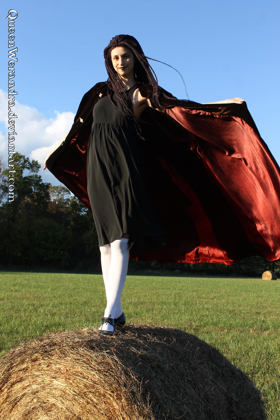Billowing cloak by QueenWerandra on DeviantArt